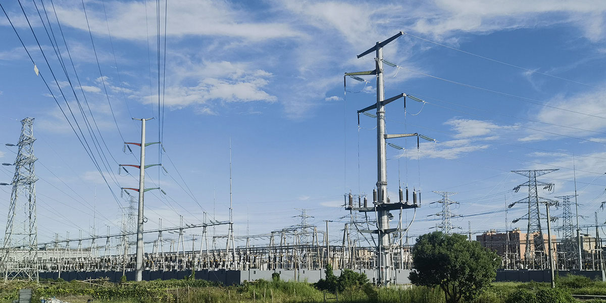 秉承與知名企業(yè)共成長(zhǎng)的發(fā)展策略，攜手共進(jìn) 砥礪前行